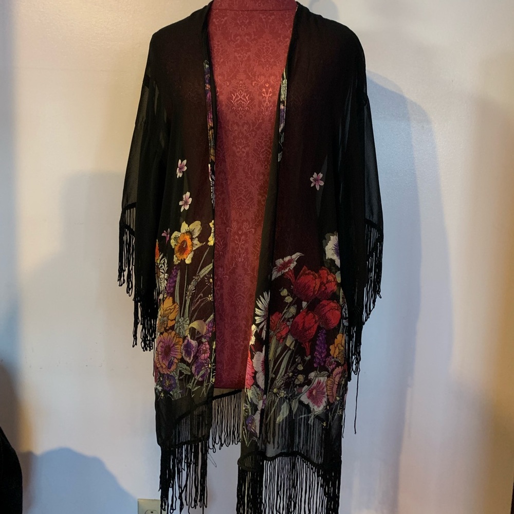 Angie L floral kimono
